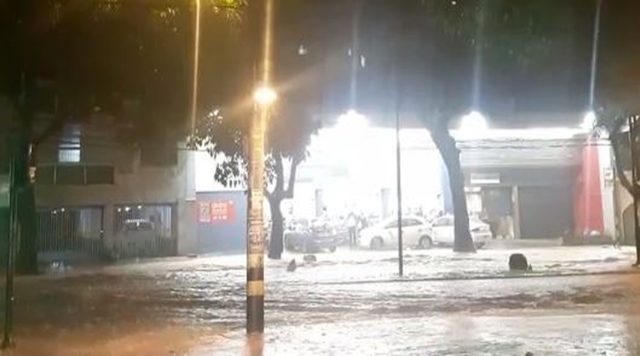 Chuva muito forte em Belo Horizonte na noite desta terça Chuvas já